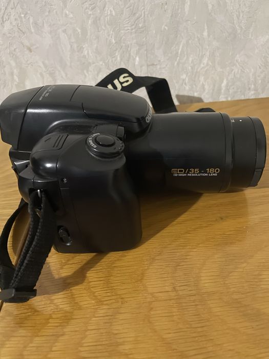 Olympus IS 3000 фотоапарат