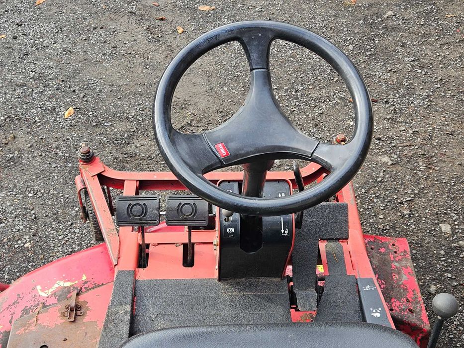 kosiarka traktorek Toro Groundsmaster 3280 -D diesel