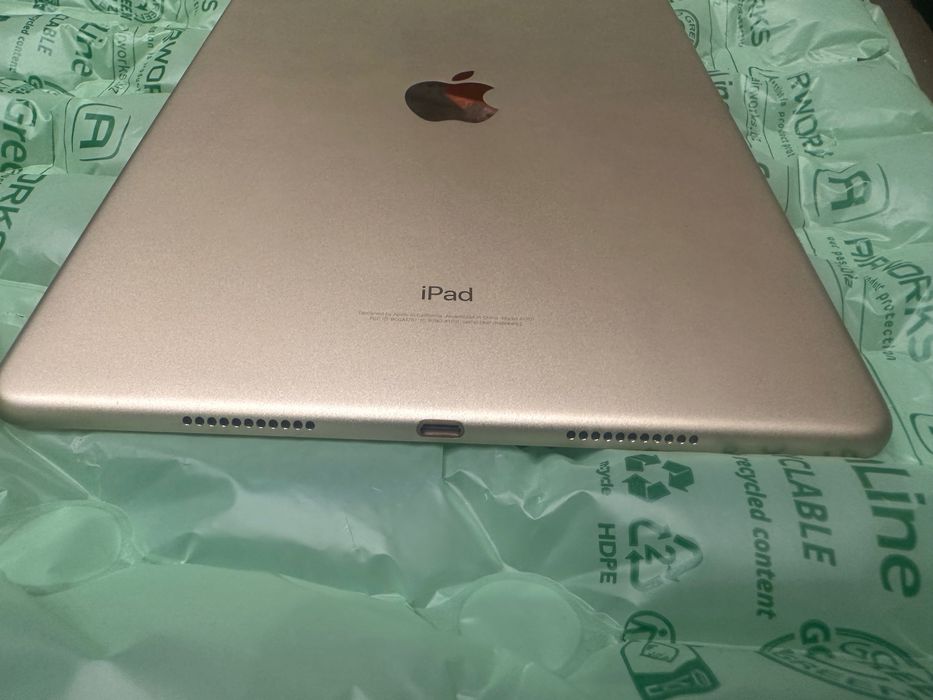 iPad Pro 10.5 2017 256gb під відновлення