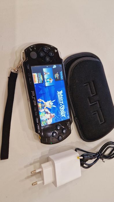 Sony PSP  64гиг 130игр+чехол!