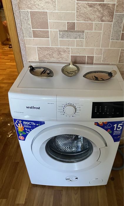 Центр Павлоград подобово , погодинно квартиру  600 грн .рядом ВЛК