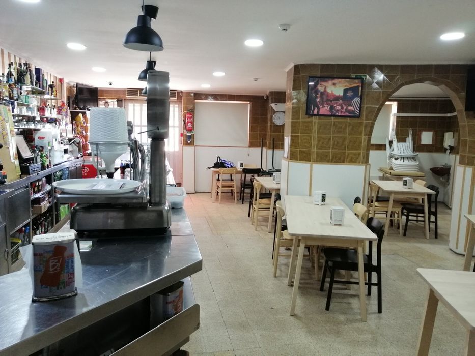 Trespasse 59500 ou venda 185000