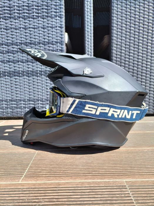 Capacete Airoh Wraap + Óculos Blast XR1