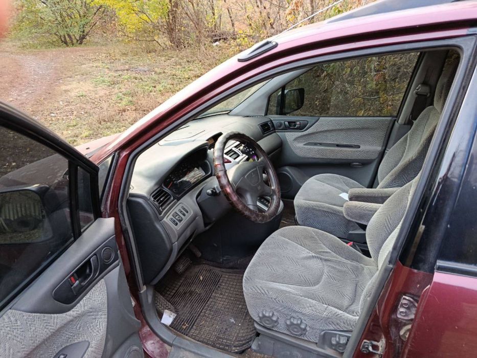 Минивен 7 мест Митсубиси