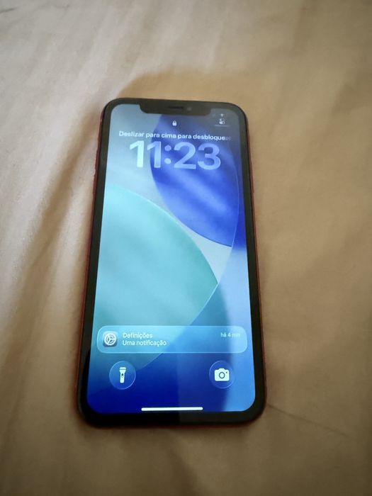 Iphone 11 64gb red
