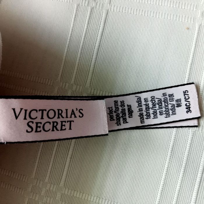 Biustonosz zapinany z przodu Victoria's Secret 75C