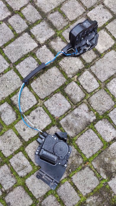 Bmw 6 f06 zamek z dociągiem dociąg lewy tylny grand coupe