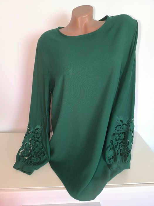 Блузка 52 розмір блуза з вишивкою Рішельє зеленого кольору