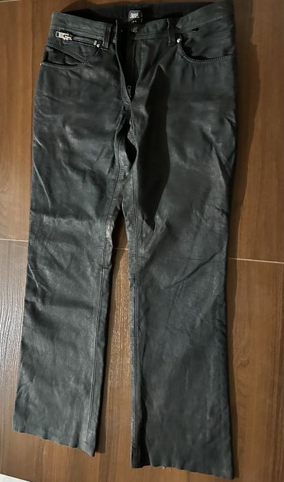 Жіночі шкіряні штани