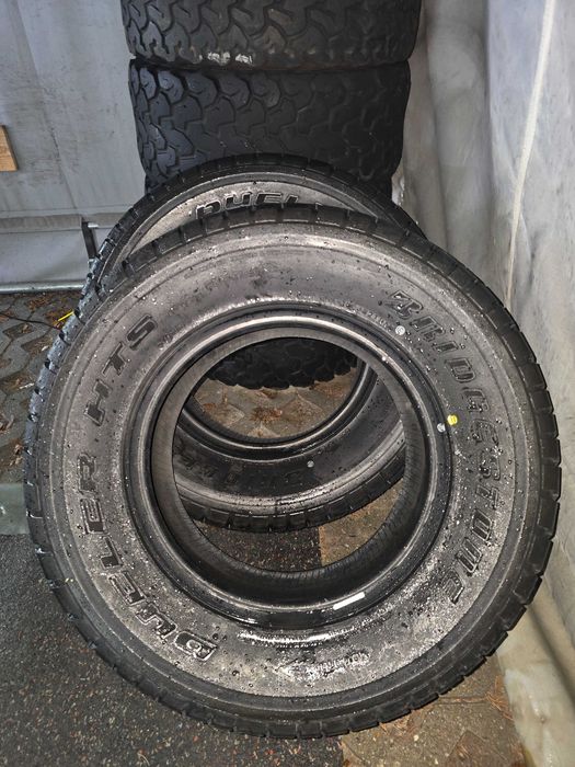 Резина шини Bridgestone 4x4 275/60 R15