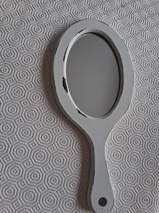 Espelho de mão estilo retro