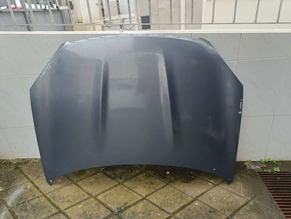 Capot Nissan qashqai 2008