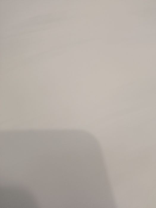 Obrus poliestrowy plamoodporny ecru o wymiarach 200/140