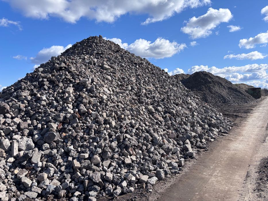 Kruszywo betonowe tłuczeń gruzobeton różne frakcje