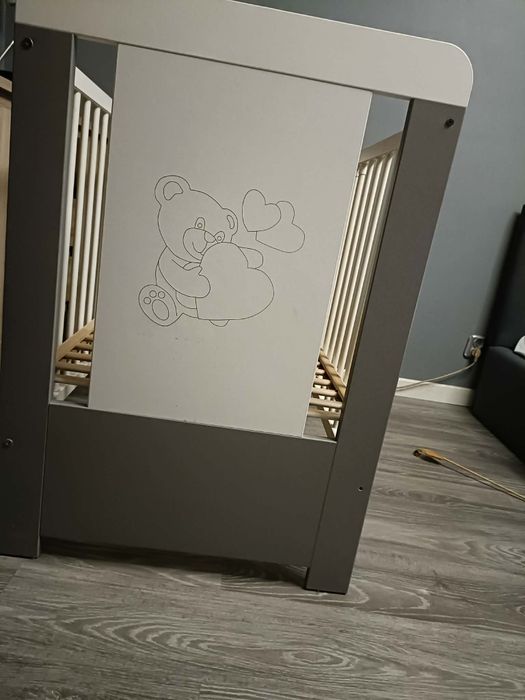 Łóżeczko dziecięce drewniane białe