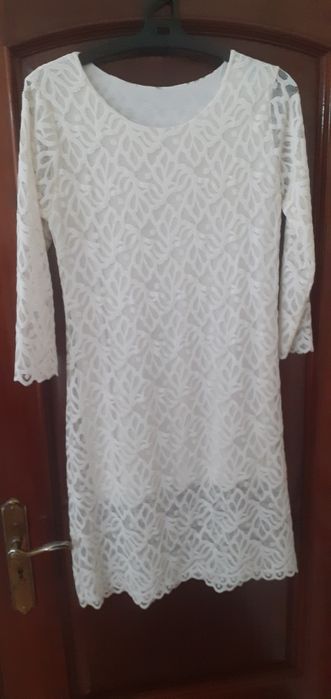 Vestido branco elegante