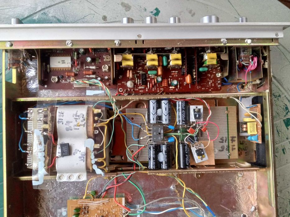 Продам перероблений підсилювач Радіотехніка.