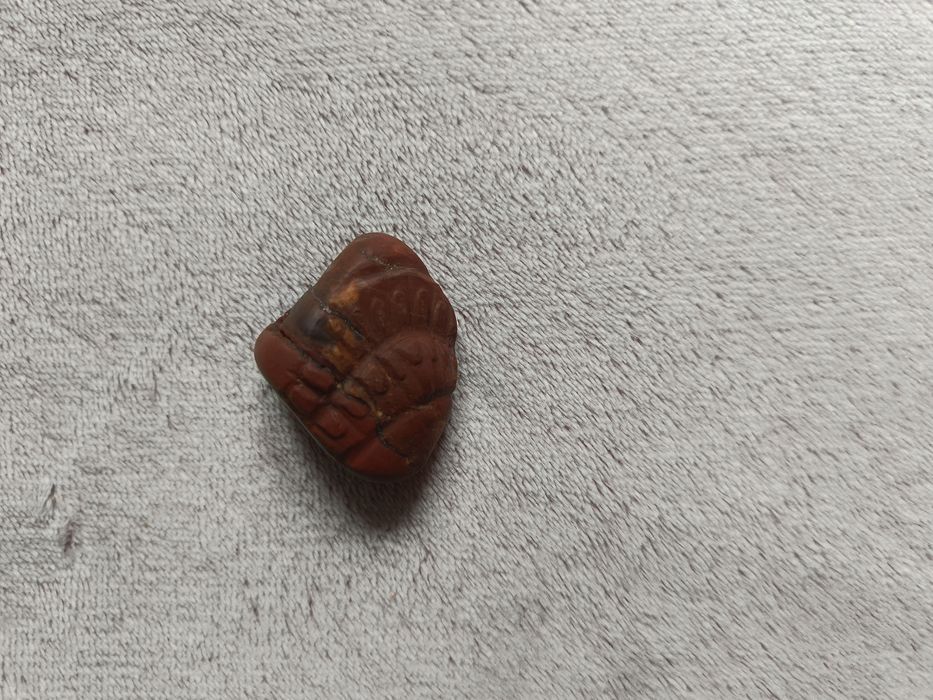 Zawieszka żeźbiona handmade