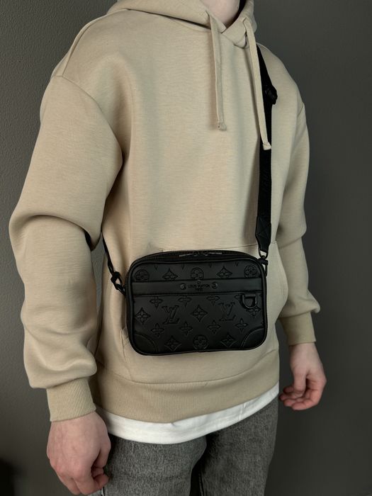 Мужская сумка Louis Vuitton чоловіча сумка бананка барсетка месенджер