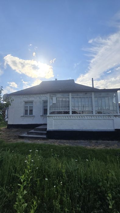 Продаж будинку м Тараща