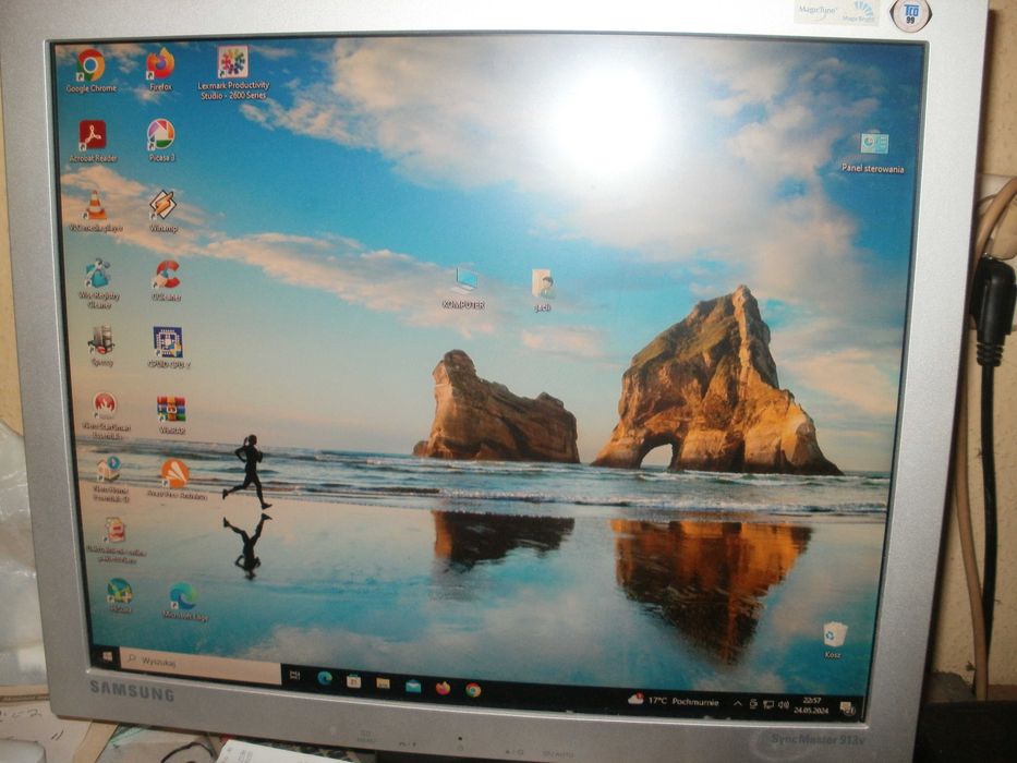 Monitor SAMSUNG SyncMaster 913v