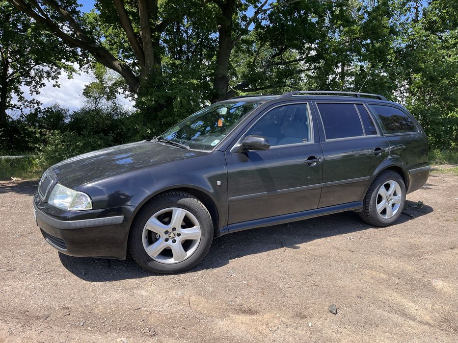Skoda Octavia 1