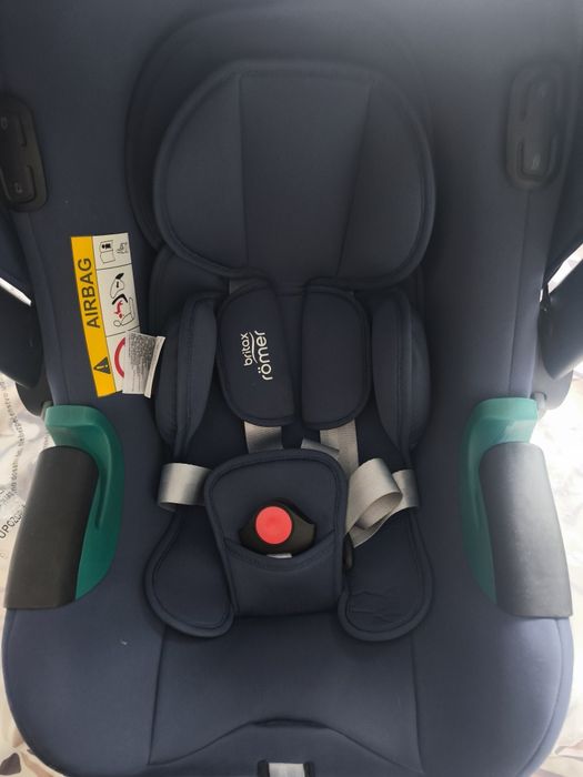 Britax Romer baby-safe iSENSE