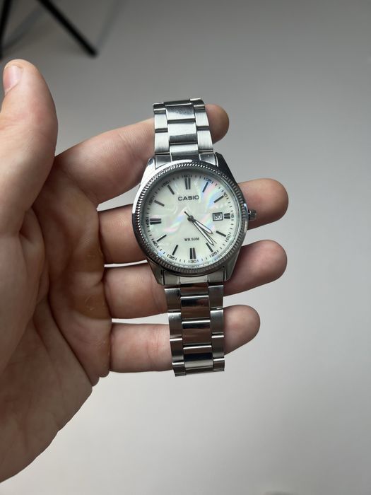 Casio MTP-1302 Silver/White/Pattern