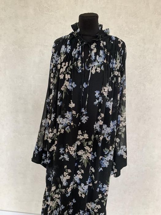 H&m  гарна шифонова сукня в квіти  плаття xl розмір