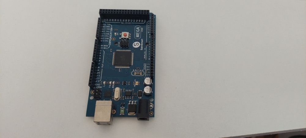 Arduino Mega Sainsmart com acessórios