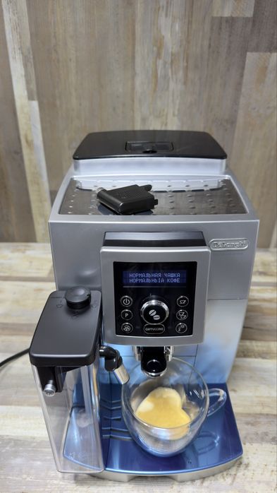 Кавомашина Delonghi Cappuccino.