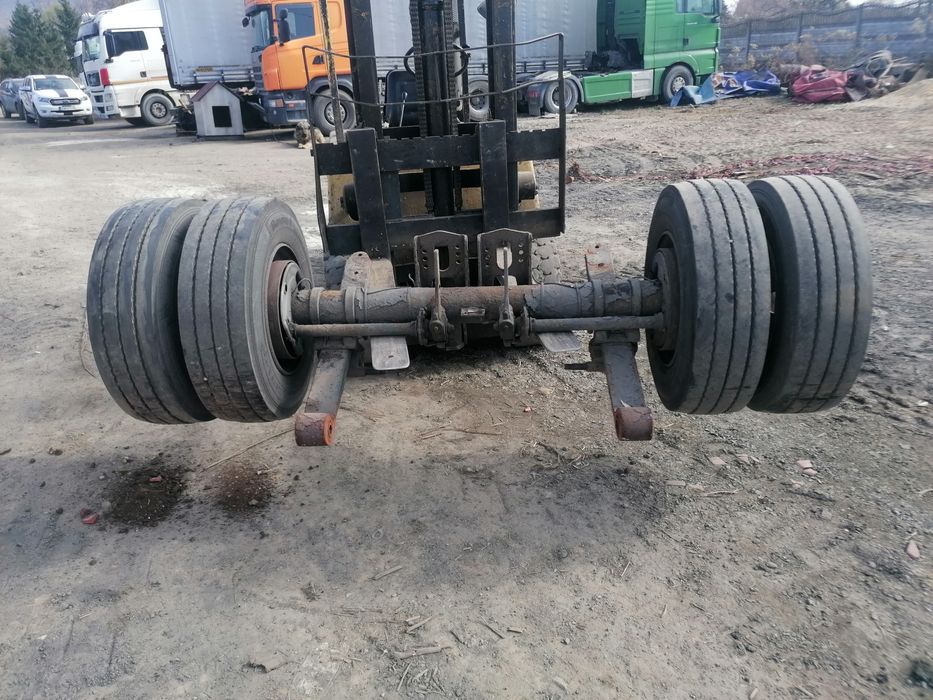 Sprzedam oś przyczepy