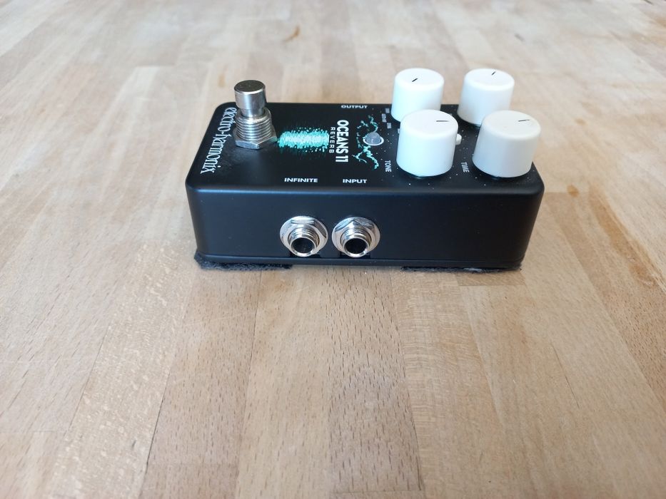 Electro Harmonix EHX Oceans 11 Reverb