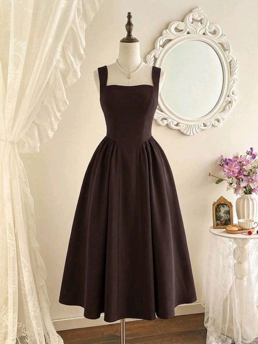 Sukienka vintage w stylu retro