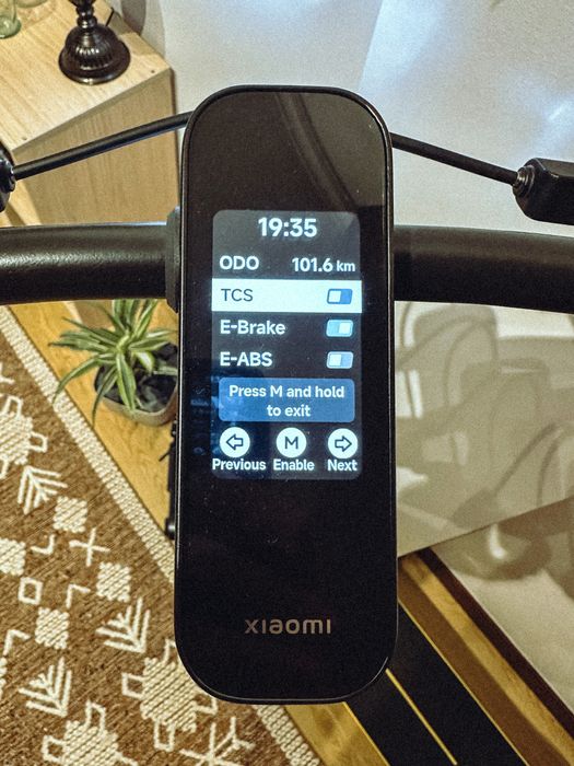 Trotinete Xiaomi Mi Scooter 6 Ultra Amarela – Excelente Estado