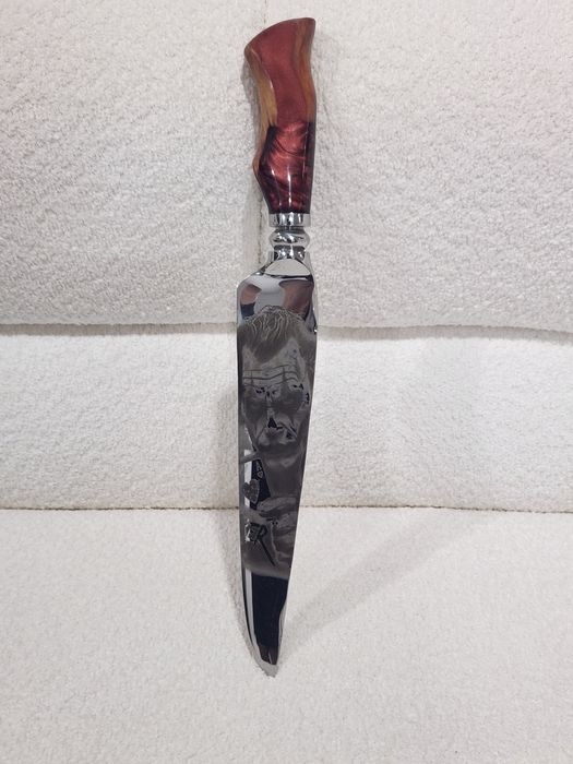 Faca forjada em aço inox