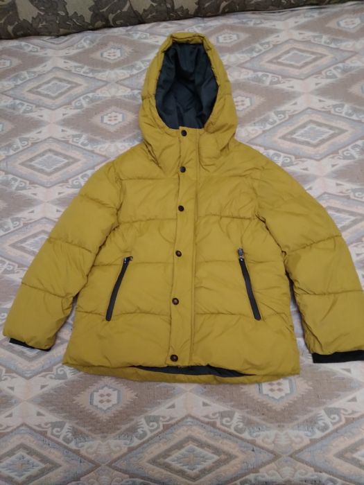 Куртка детская продам