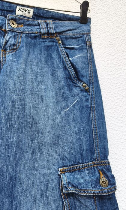 Calças cargo com tachas e brilhantes Pull & Bear
