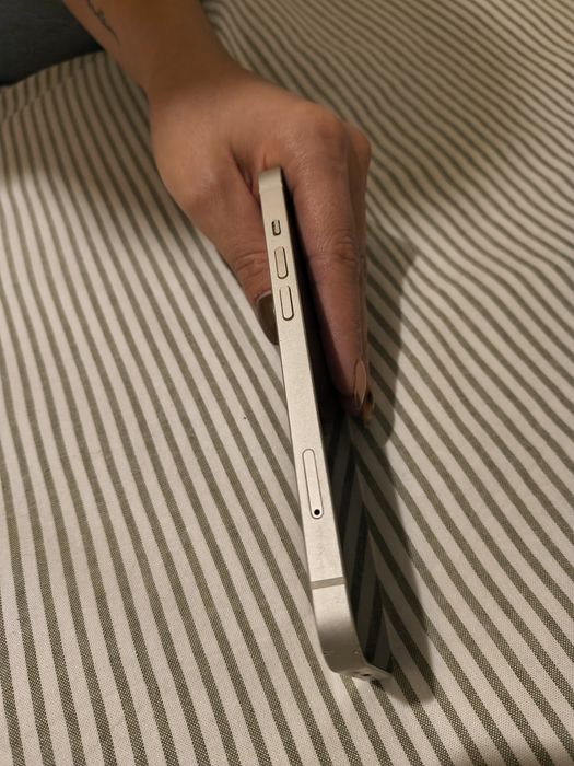 iPhone 13 128gbb
