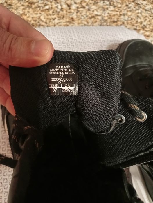 Sapatilhas usadas Zara