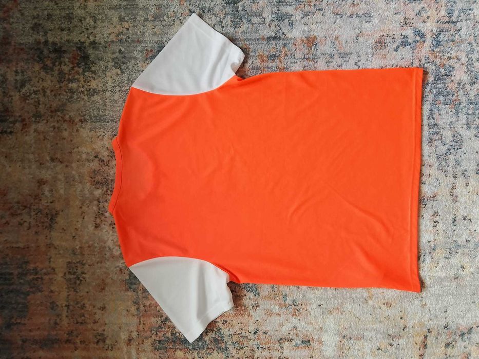 T-shirt Adidas nowy