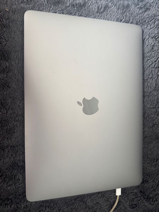MacBook Pro 13 2016 i7 16GB 500GB SSD Touch Bar 4x USB-C