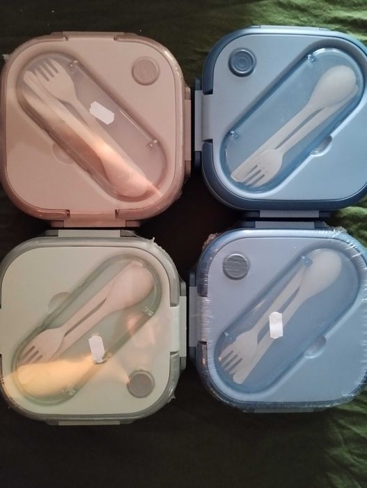 Vendo lancheiras novas