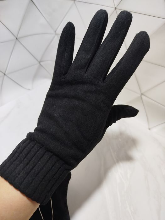 Чорні теплі класичні жіночі рукавички перчатки пальчата сенсорні