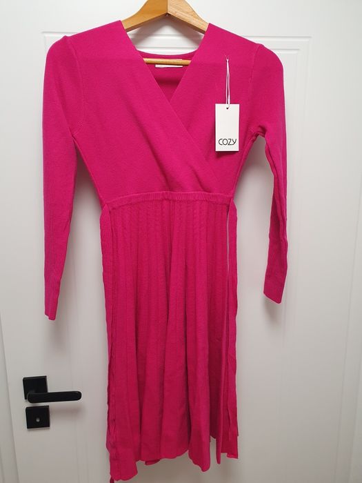 Nowa Sukienka dzianinową Renee fuksja rozmiar M/L