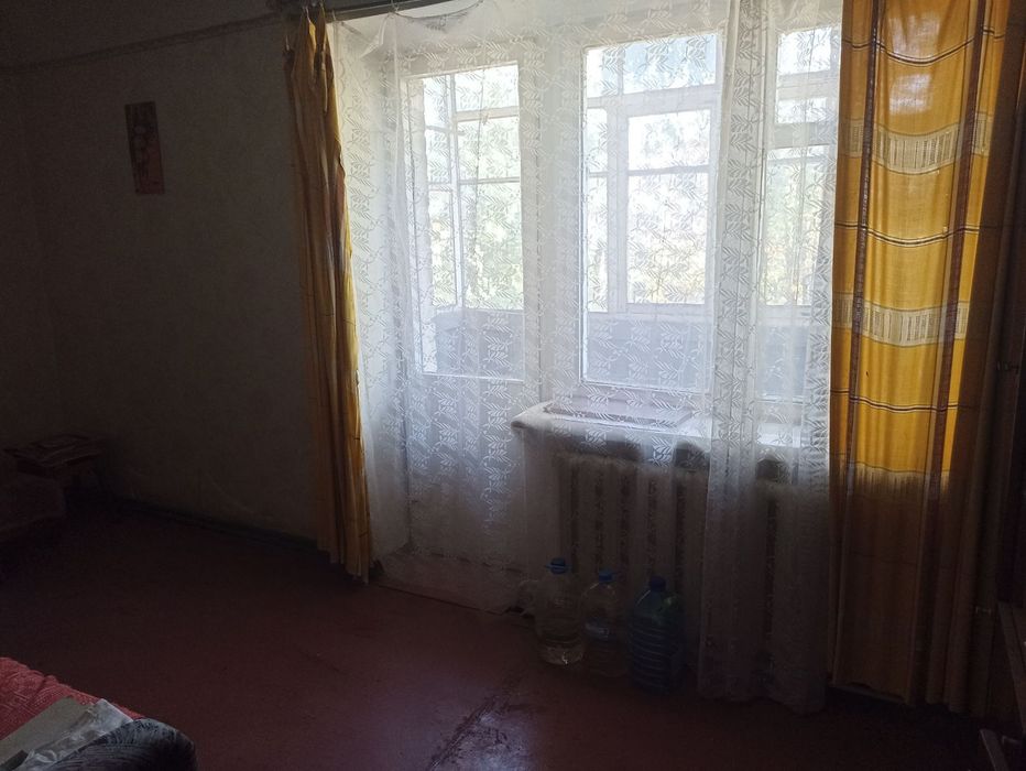 Продается трёхкомнатная квартира