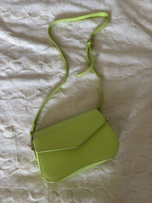 Zielona torebka Reserved