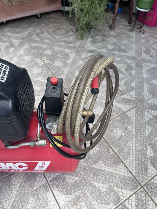 Compressor de ar 24Lt ABAC