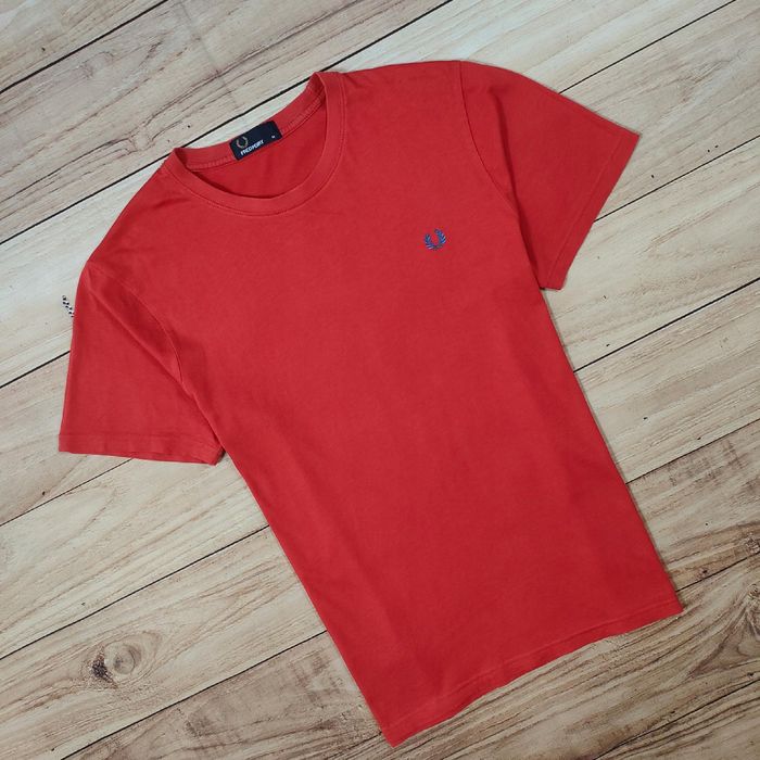 FRED PERRY Koszulka Czerwona Męska Logowana r. M