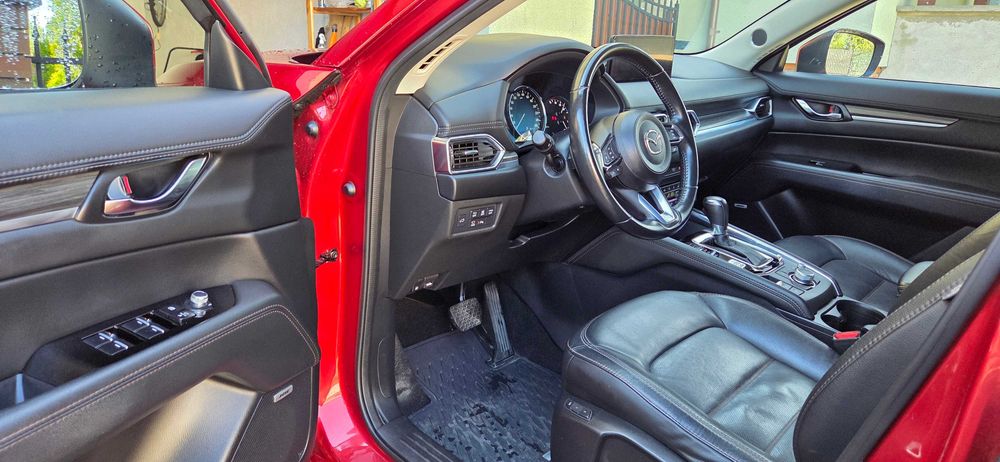 samochod MAZDA CX5